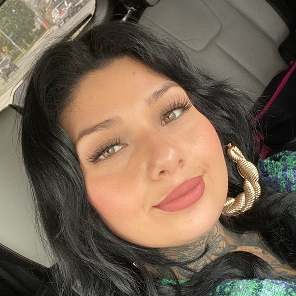 simplyxochilt